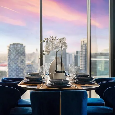 Blue Paradise & City View 3B2B2C Modern Furnishing Melbourne Exterior photo
