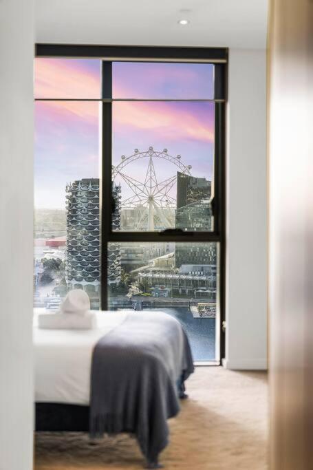 Apartment Blue Paradise & View 3b2b2c Modern Furnishing Melbourne